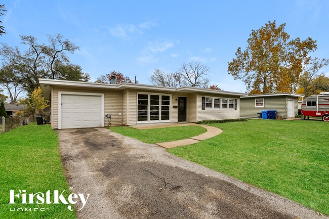 43 Marquette Dr