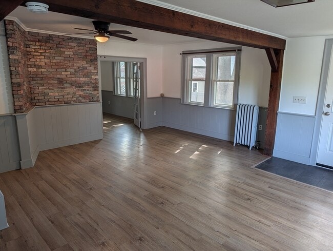 Photo - 25 Graves St