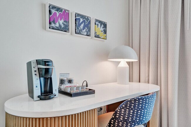 Photo - 4390 Collins Ave Unit SI ID1540436P