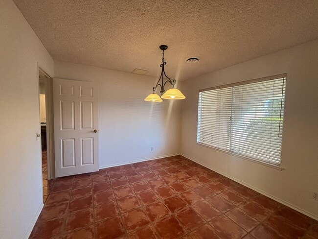 2615 WEST AVENUE J-8