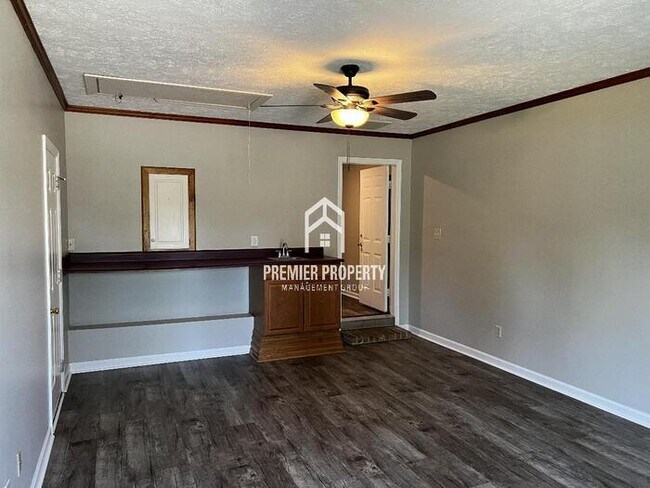 Photo - 154 Lewis Ln- Available Now!