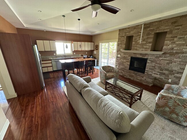 Photo - Piiholo Country Home