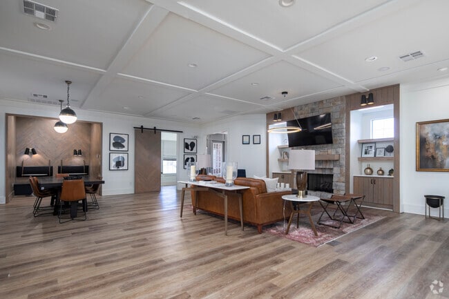 Resident Clubhouse - Central Park