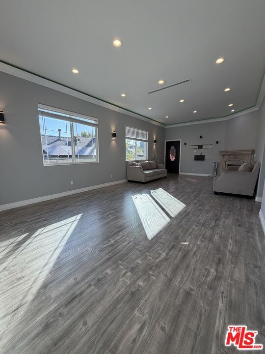 Photo - 10006 Samoa Ave