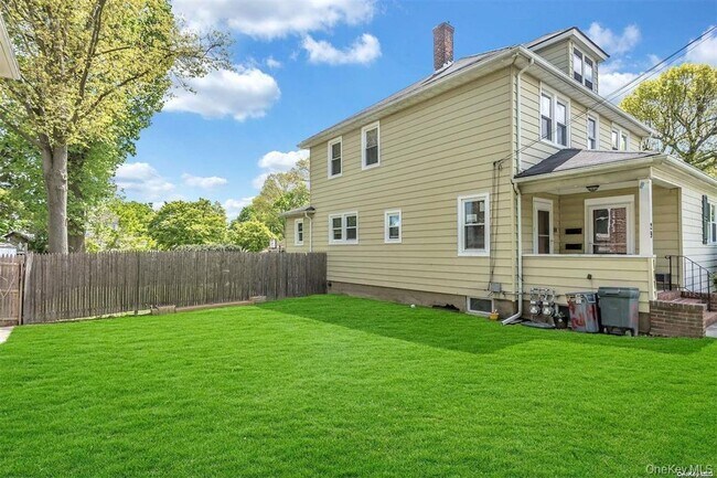 29 Ford St
