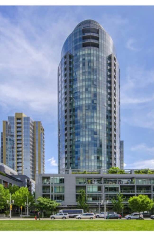 Building Photo - 3601 S River Pky Unit 339
