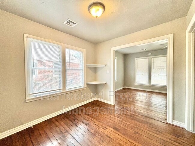 Photo - 1709 N Page Ave