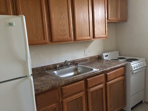 Photo - Perry Highway Apartments