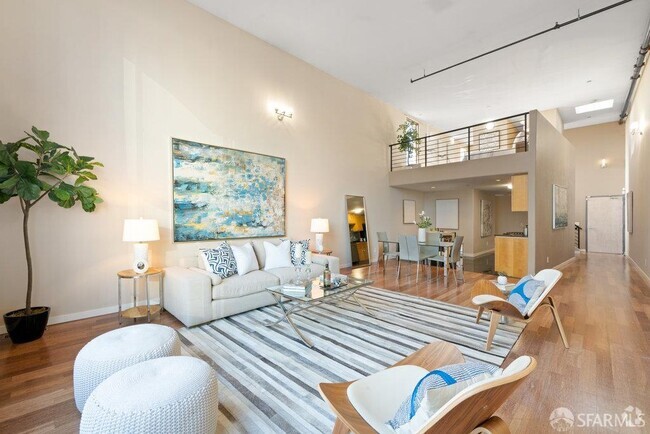 Building Photo - 340 6th St Rental