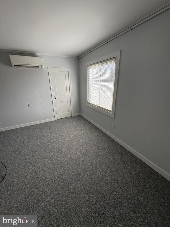 Photo - 9243 Kings Hwy