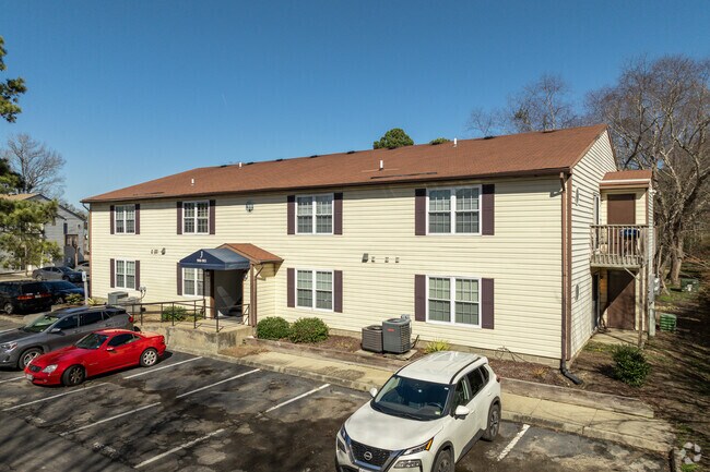 Photo - Suffolk Station Apartments