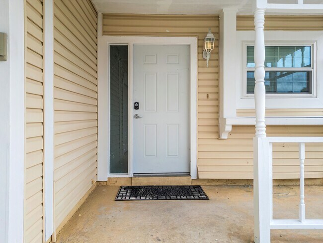 Photo - 1025 Wentworth Ct