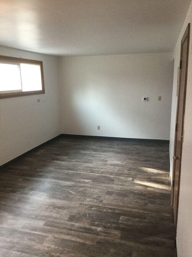 Living room - 221 4th St NE Unidad 223