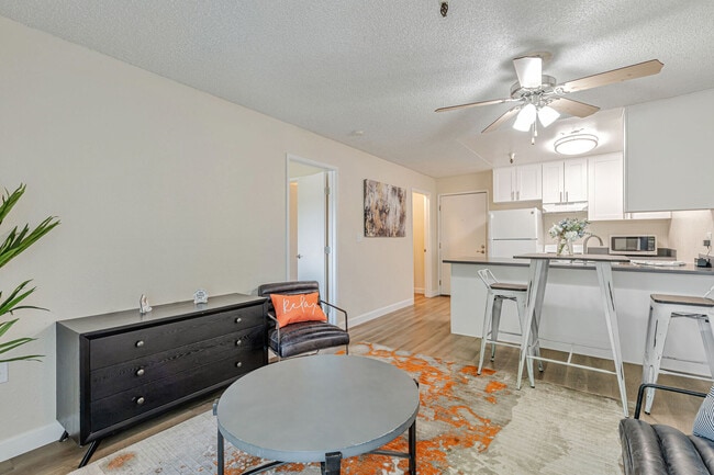 Photo - Martinez Hillside