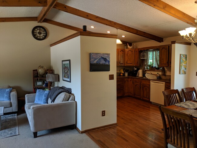 Photo - 6004 Little Johnny Dr