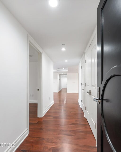 Photo - 250 S De Lacey Ave Unidad 402A