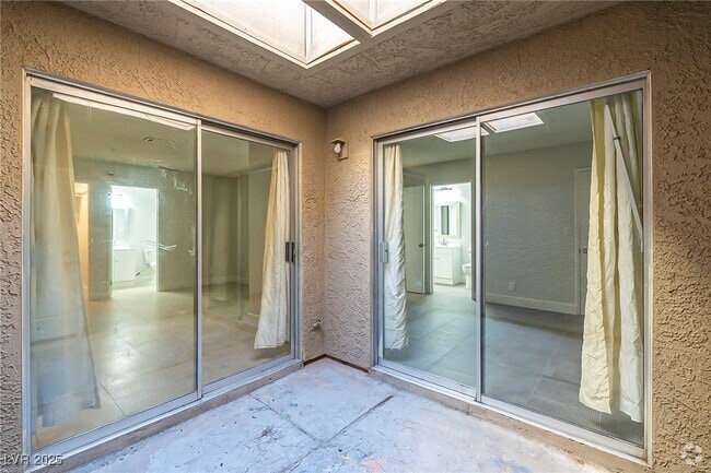 Building Photo - 832 Mantis Way Rental