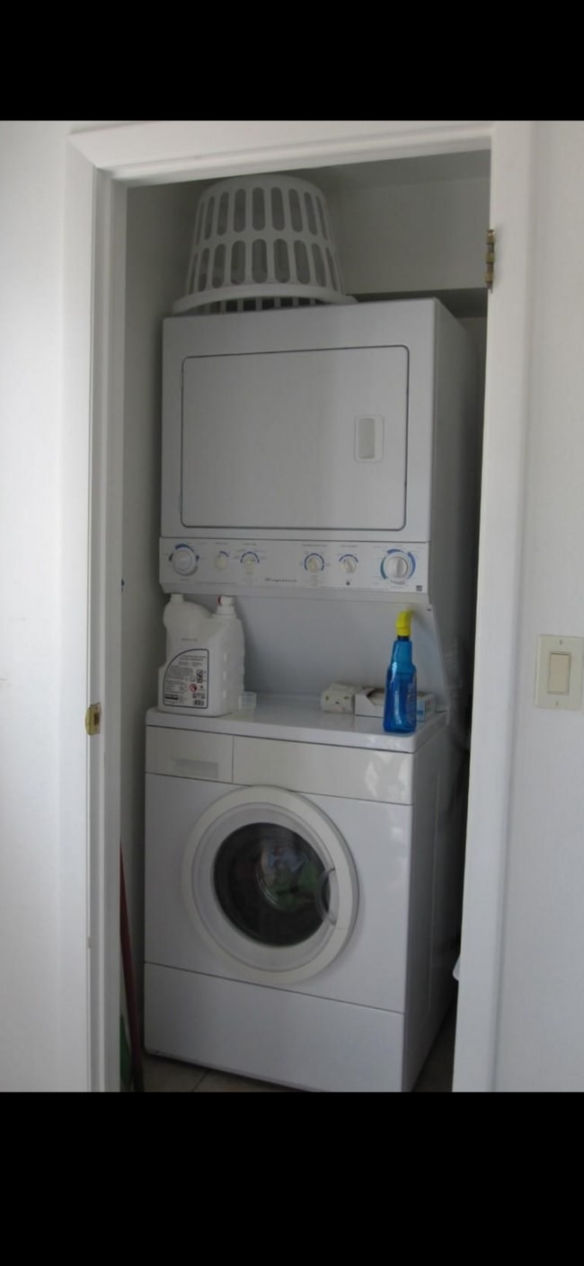 Photo - 552 Polar Ct