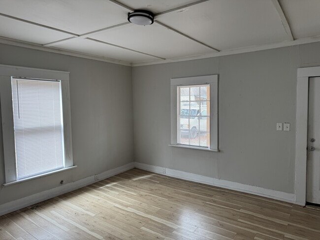 Photo - 1614 Proper St