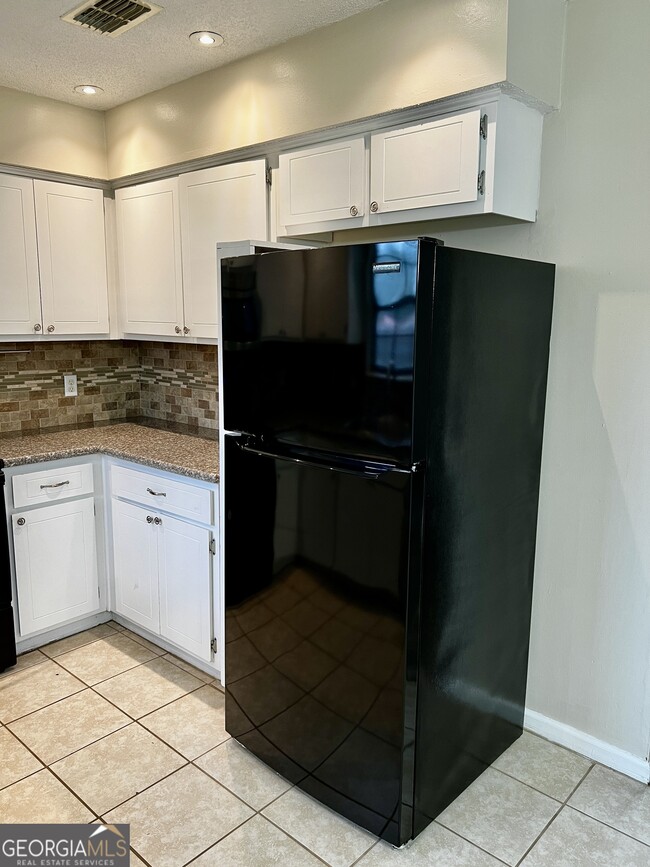 Photo - 130 Tapique Cir