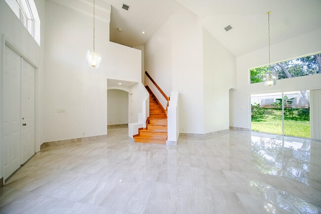 Photo - 7261 Nautica Way