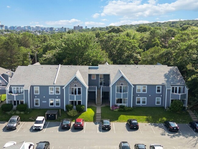 Building Photo - ONE BEDROOM APARTMENT AVAILABLE IN THE HEART OF DARTMOUTH Unit 706
