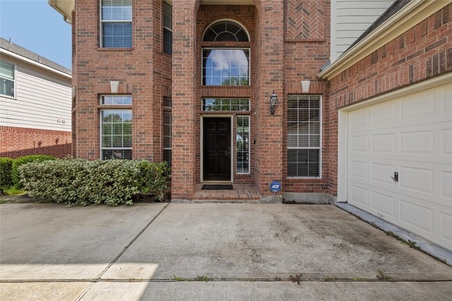 Building Photo - 1111 Blue Leaf Dr