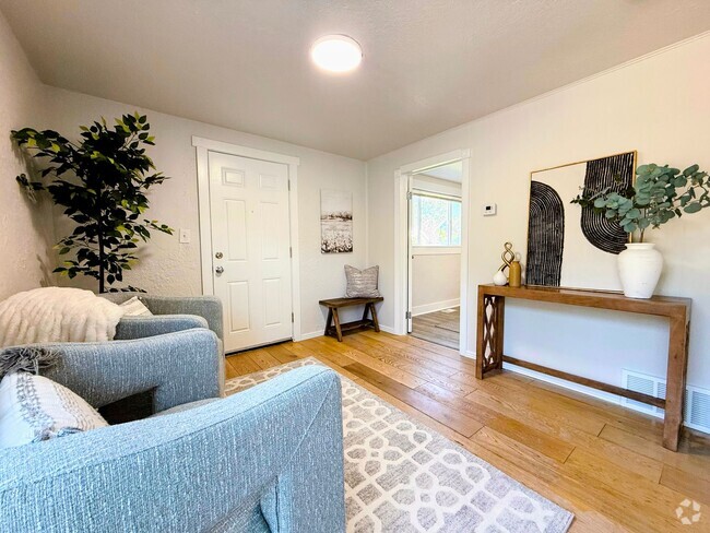 Building Photo - 2544-2548 S 200 E Unit 2544 S 200 E Rental