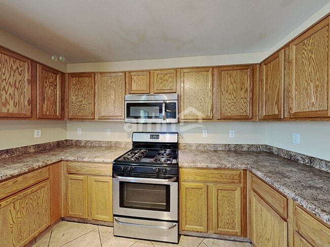Photo - 765 W Flaming Arrow Dr