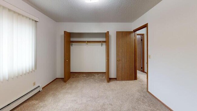 Photo - 2738 Gateway Ave Unit 11