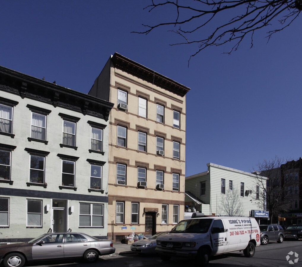 Photo - 161 Maujer Street Apartments