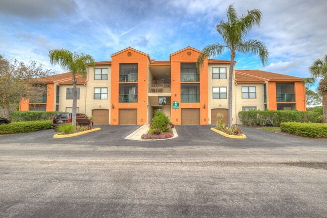 Photo - 13545 Eagle Ridge Dr Apartamento Unidad 13545 Eagle Ridge Drive #827