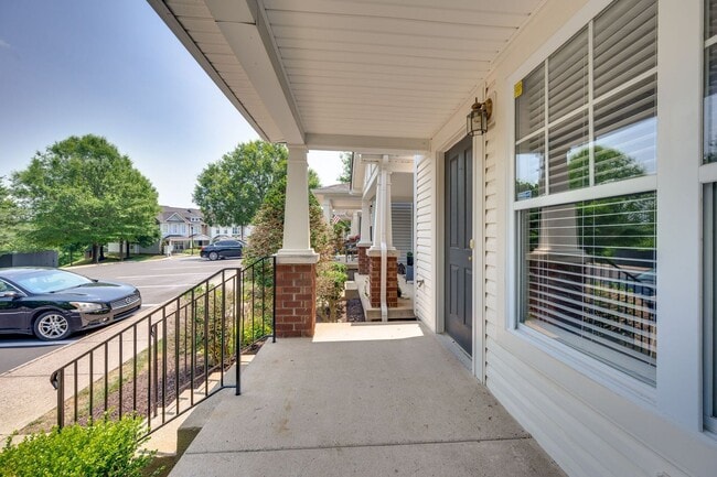 Photo - Renovated Townhome in Convenient Nashville Location
