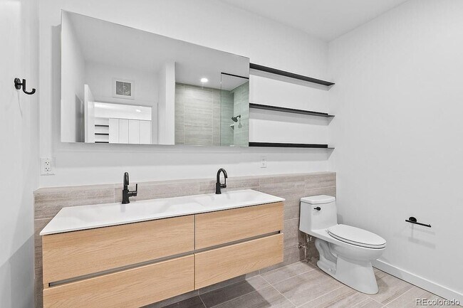 Photo - 1601 Park Ave Unit 305