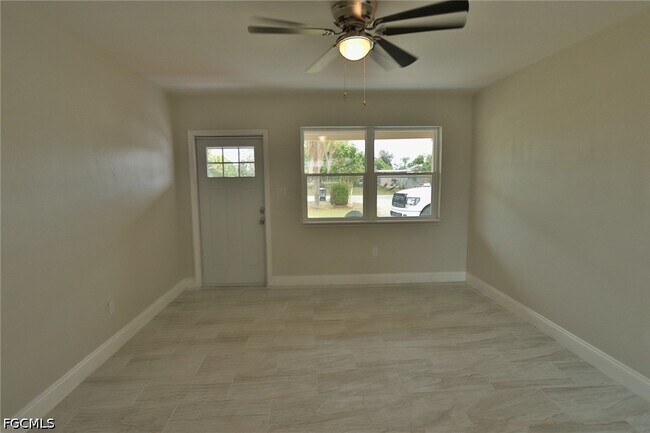 11 California Rd