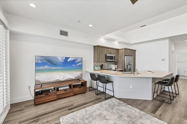 Photo - 8234 Harborside Cir