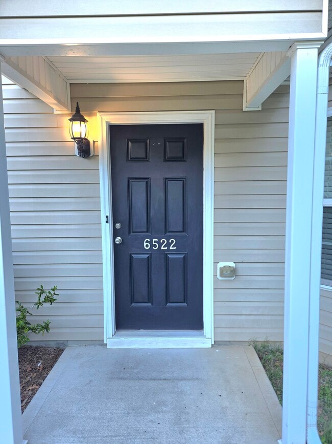 Photo - 6522 Ashebrooke Dr
