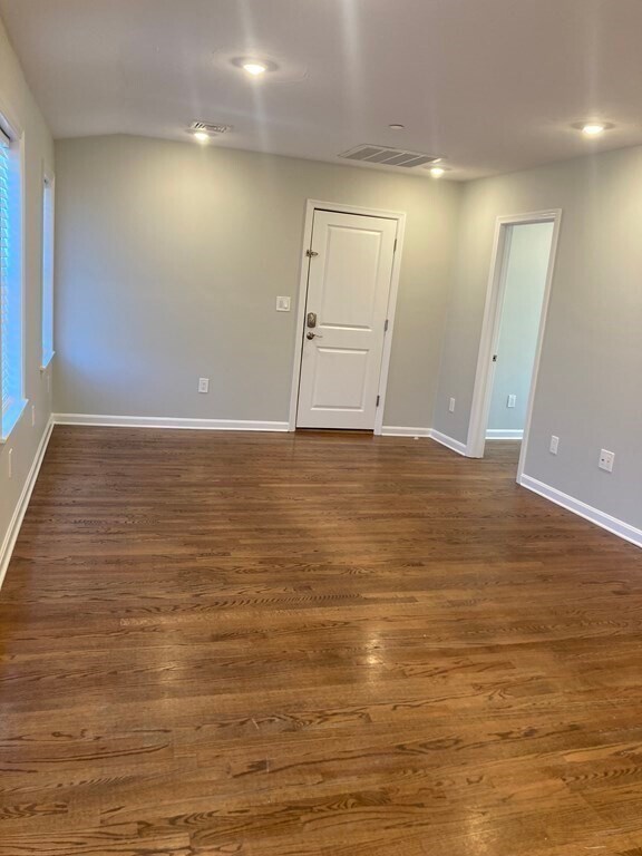 Photo - 11 Pierce St Unit 3