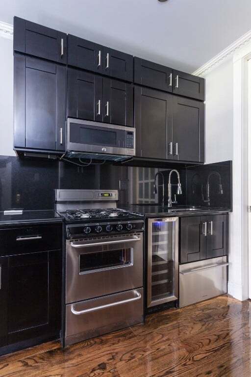 Photo - 326 E 100th St Unit 1B