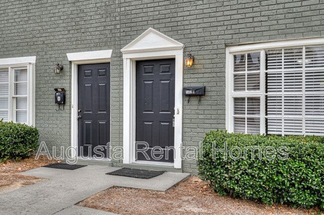 Photo - 1402 Arsenal Ave