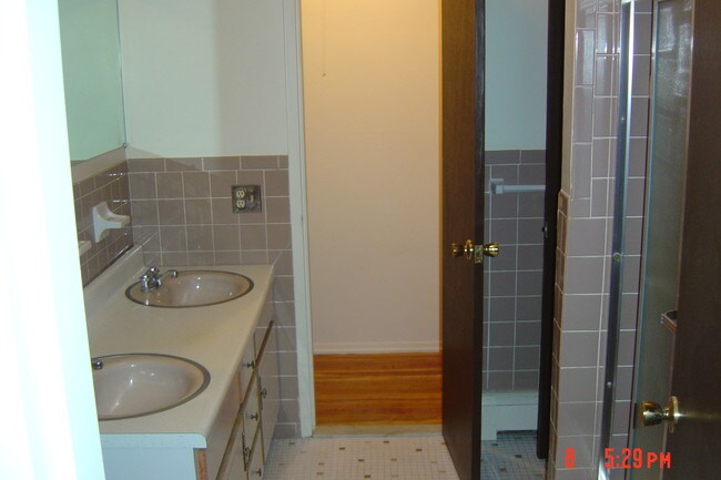 Photo - 9 Catherine St