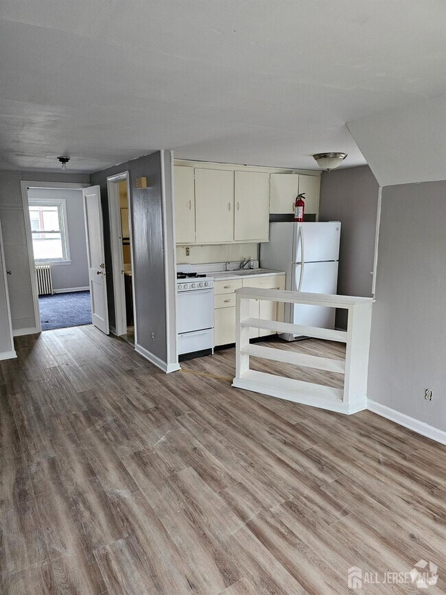 Building Photo - 319 Felton Ave Rental