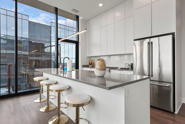 Photo - 1128 W Van Buren St Unit ID1029656P
