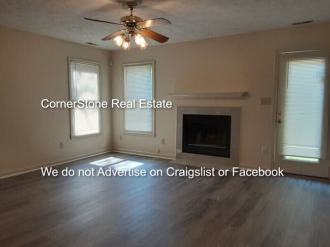 Photo - 2579 Gotts Ln