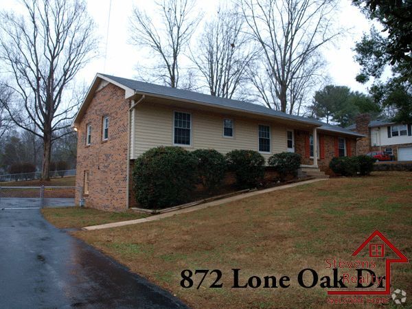 Building Photo - 872 Lone Oak Dr Rental