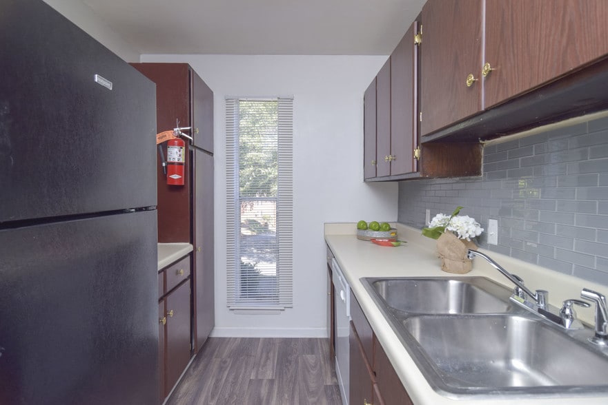 Townhome Kitchen