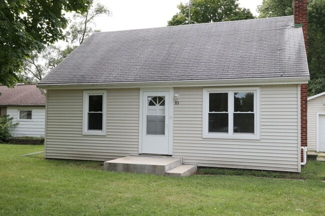 Beautiful 3 Bedroom Home on Goshen's West ... - Beautiful 3 Bedroom Home on Goshen's West ...