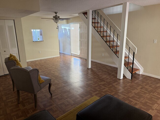 Photo - 8739 NE 4th Avenue Rd