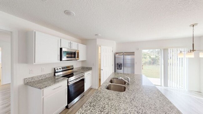 Photo - ***CUTE 3/2 HOME IN PALM BAY