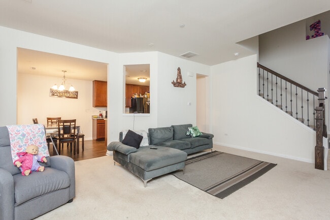 Photo - 1437 Crimson Ln